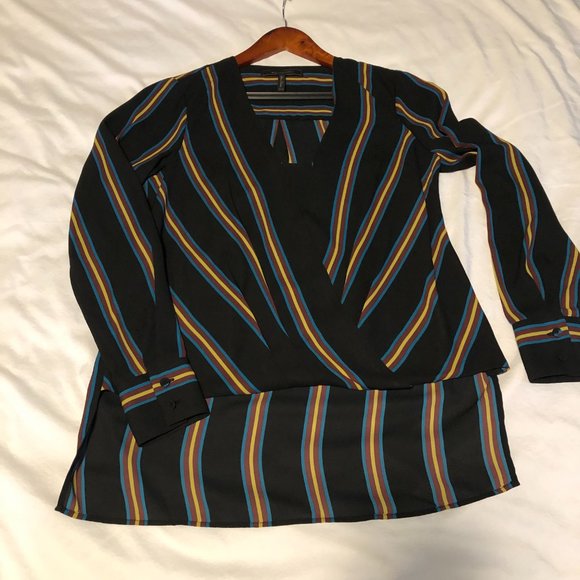 BCBGMaxaria Blouse (XXS) - Picture 4 of 6